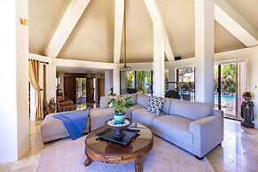 Hale Akua Garden Farm & Eco-Retreat