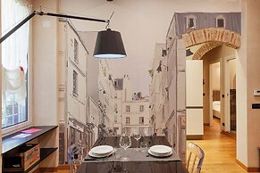 A Lovely Nest in the City