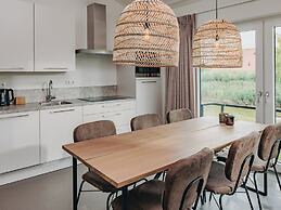 Sustainable Holiday Home With Washing Machine, 900m From the sea