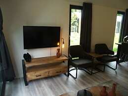 Comfortable Chalet, in a Beautiful Holiday Park