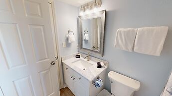 Seacrest 515ab 3 Bedroom Condo by RedAwning