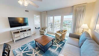 Seacrest 515ab 3 Bedroom Condo by RedAwning