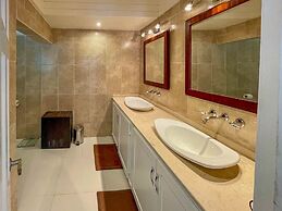 Beachcomber 3 Bedroom Home by Bluescape