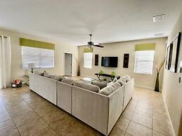 Luxury Championsgate 6 Bd Home Near Disney 6 Bedroom Villa