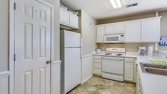 Fifty-seven Sea This Spacious And Beautiful Condo Overlooking Pond And