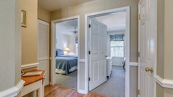 Fifty-seven Sea This Spacious And Beautiful Condo Overlooking Pond And