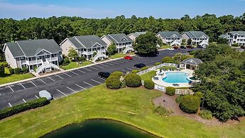 True Blue On 10th Hole, A Perfect Retreat For Golf Enthusiasts And Tho