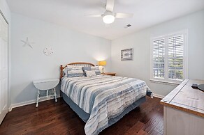 True Blue On 10th Hole, A Perfect Retreat For Golf Enthusiasts And Tho