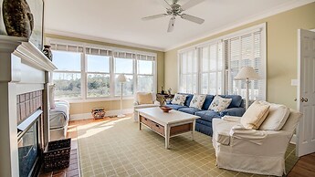 Delightful, Low Country Home With Dock On Debordieu Channel 4 Bedroom 