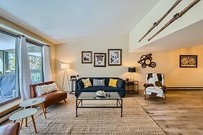 2509 Saints John 3 Bedroom Condo by RedAwning