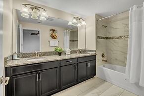 3097pequod 5 Bedroom Townhouse by RedAwning