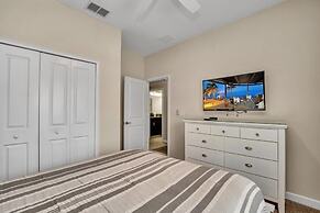 3097pequod 5 Bedroom Townhouse by RedAwning