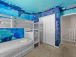 UniquelyÂ yourz 8 Bedroom Home by RedAwning