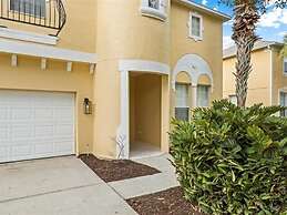 UniquelyÂ yourz 8 Bedroom Home by RedAwning