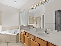 UniquelyÂ yourz 8 Bedroom Home by RedAwning