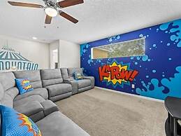 UniquelyÂ yourz 8 Bedroom Home by RedAwning