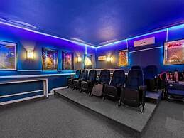 UniquelyÂ yourz 8 Bedroom Home by RedAwning