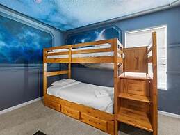 UniquelyÂ yourz 8 Bedroom Home by RedAwning