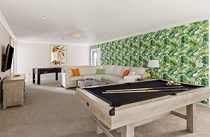 Twice-as-nice Home With Private Pool And Spa 8 Bedroom Home by Overmoo