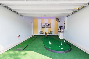 Vilano Fairway Golf & Beach Escape 5 Bedroom Home by Overmoon