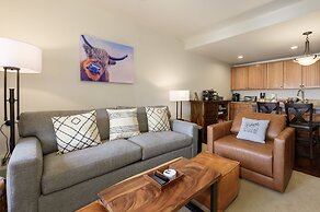 Base Camp 304 1 Bedroom Condo by RedAwning