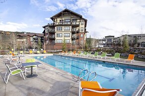 Base Camp 304 1 Bedroom Condo by RedAwning