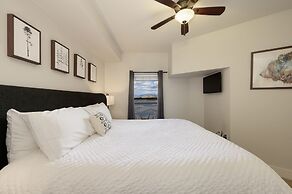 Base Camp 304 1 Bedroom Condo by RedAwning