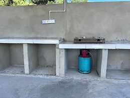 OYO 91014 Sri Ayu Inn