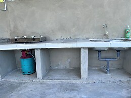 OYO 91014 Sri Ayu Inn