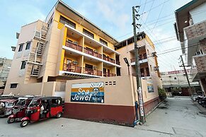 Sea Jewel Hotel Puerto Galera powered by Cocotel