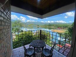 Collection O 91015 Sungai Batang Lake Chalet