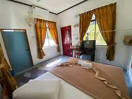 Collection O 91015 Sungai Batang Lake Chalet