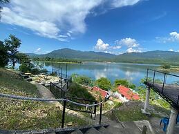 Collection O 91015 Sungai Batang Lake Chalet