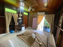 Collection O 91015 Sungai Batang Lake Chalet