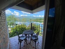 Collection O 91015 Sungai Batang Lake Chalet