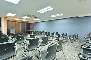 OYO 91009 One Enigma Hotel