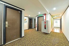 OYO 91009 One Enigma Hotel