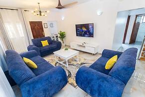 Lux Suites Nyali Holiday Villa