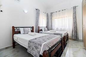 Lux Suites Nyali Holiday Villa
