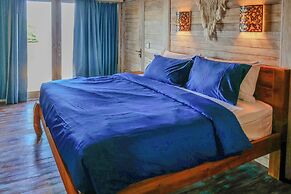 Lembo Lagoon Bungalows