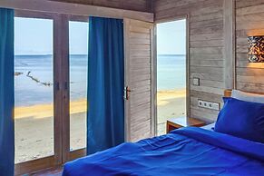 Lembo Lagoon Bungalows