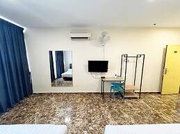 OYO 91010 Furich Hotel