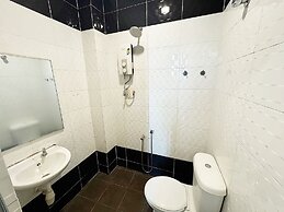 OYO 91010 Furich Hotel