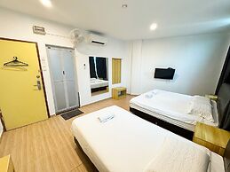 OYO 91010 Furich Hotel