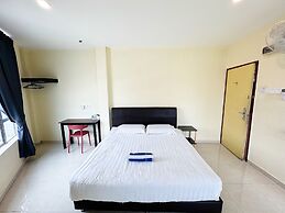 OYO 91010 Furich Hotel