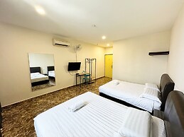 OYO 91010 Furich Hotel