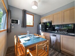 Comfortable Holiday Home With Private Terrace