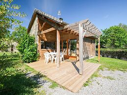 Comfortable Holiday Home With Private Terrace