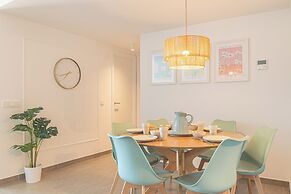 Apartment La Cala With Pool