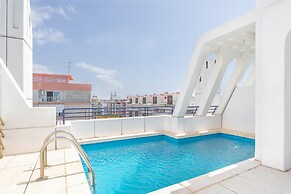 Marbella Pool House Ph78 On Sea Shore